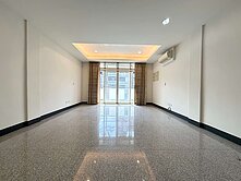 忠明路🔥臨路透店🔥屋況好