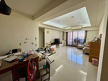 近捷運站|小邊間 採光通風好|正3房2衛