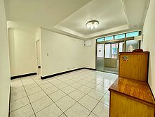 屋主誠意出售未來捷運旁方正格局前後陽台3樓美寓