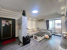 ✨獨家🏡南屯捷運旁美3+1房車🚗