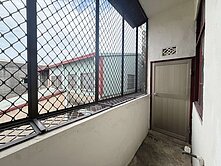 台中房屋-四德路商圈車庫稀有店面