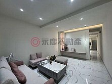 南區／近新光三越／全棟整新間間套房透天