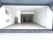 烏日學田路全新未住別墅Ⅲ●一樓車庫