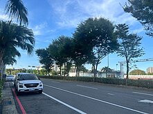 239青埔高鐵站前1、2樓雙店面+3車位