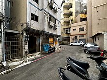 【美麗島】《六合夜市》㊣▲三角窗一樓◆店面    