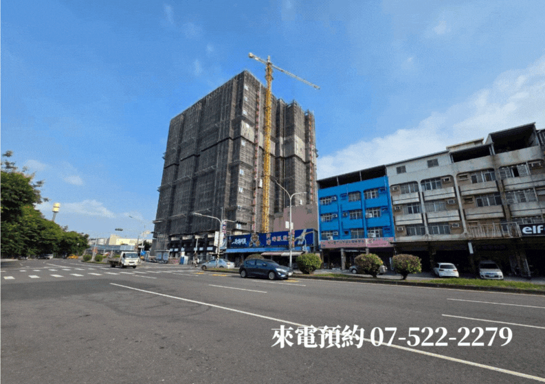 ￥楠梓交流道楠陽國小臨40米路店面+住五建地