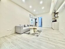 魚🐟嶺東商圈【五權花園廣場】全新裝潢精美三房