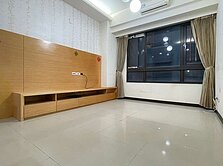 實登低總價兩房車位精裝房