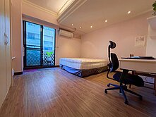 秒殺低總價稀有黃金店住