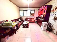 圓山捷運550米邊間黃金三樓