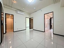 微笑城市二房平車高樓視野戶