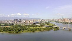 中和左岸華固得月｜河濱靜謐邊間三房＋平車~找史黛拉