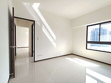 梧棲朝東全新完工長虹天韻三房平車視野戶