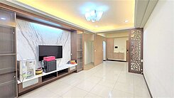 屋齡新坪效大邊間廁開窗 溫馨裝潢即可遷入(甲工)