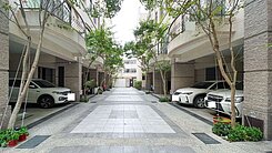 近國1💗君艦4房雙車大地坪電梯別墅/使用近百坪