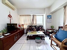 洽專員最便宜！美術館綠園道大三房平車室內約２６坪