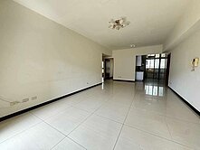 青埔A17站稀有4房+平面車位