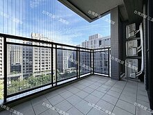 新光✨樹孝商圈✨6年屋✨面公園