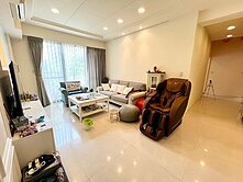 城市遠見 稀有邊間三房平面車位