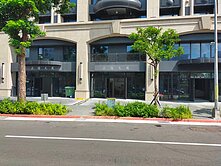 專任約(175) 新建案.大馬路.挑高4米2金店面