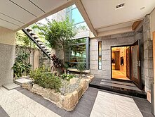 北屯核心萬坪公園｜指標富人區｜四車位百坪電梯別墅