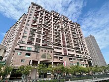 稀有高樓大三房露臺戶附車🏤即刻入住免整理