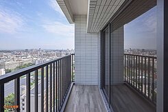 和築豐光🌳正興國小丨輕軌站丨高樓景觀丨四房平車