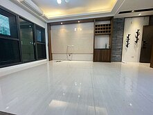 文山特區~10年屋~藏丰3房雙平車(室內空間大)