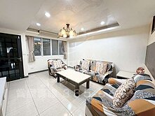 北區近好市多電梯三房華廈