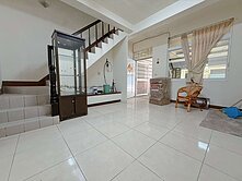 縣民公園免整車庫便宜透天