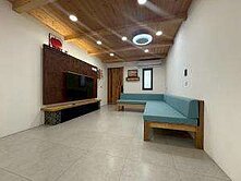 經國新城旁溫馨車庫透天