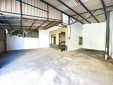 澄清湖捷運黃線旁大地坪邊間車庫透天