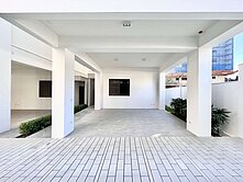 北屯雅靜時尚白~電梯別墅~2年屋