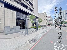 南區~忠孝夜市旁~11年屋~3房附車