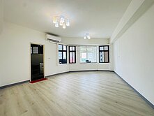 礁溪公園路溫泉山林溫泉套房~台灣房屋婕如～小豬