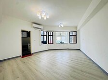 礁溪溫泉山林邊間採光養身宅