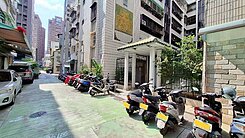 建興市場歌德庭園樓中樓健身公寓