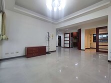 亞灣31期｜4房平車×雙衛開窗｜獅甲站戀戀英國