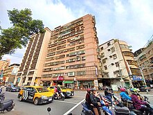 🌈唉呦威📢誰懂住這每天都像開濾鏡•素顏都敢出門