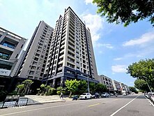 楠梓興楠家樂福旁【天御】中樓層~看視野2房