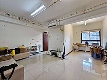 鼎山輕軌家樂福 輕屋齡高樓層二房車💖