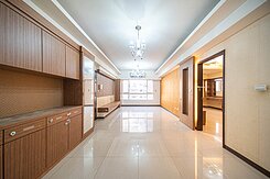 屋主誠售｜美學苑最大三房平車｜衛浴開窗高樓遠景