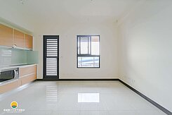 橋科雙捷運｜皇家吉品8｜全新3房平車