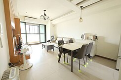 巨蛋高樓精緻三房車位