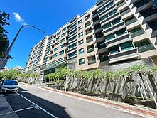  紅樹林捷運電梯三房