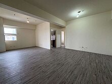 高雄校園芳鄰高級學區樂群國小高樓層三房含車位