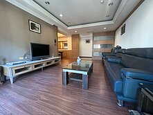 ⭐近文化中心-三多&amp;光華商圈-大四房雙平車⭐