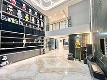 ⚡6.8米大面寬｜可停三車｜千萬裝潢電梯別墅