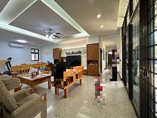 買地送屋近新坡國小雙面臨路