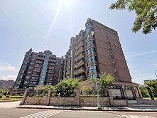 青埔A17精緻河岸宅城市首席大三房平車